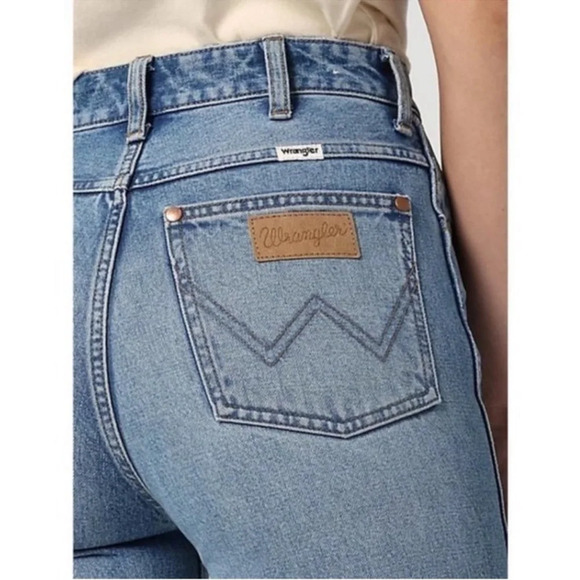 Wrangler Women’s Wild West 603 High Rise Straight Leg Distressed Jeans Size 34 - Picture 5 of 9